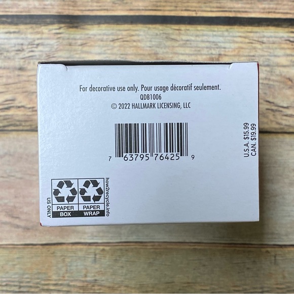 2022 Polar Bear Pal Hallmark Keepsake Ornament Club NWT - Picture 4 of 9